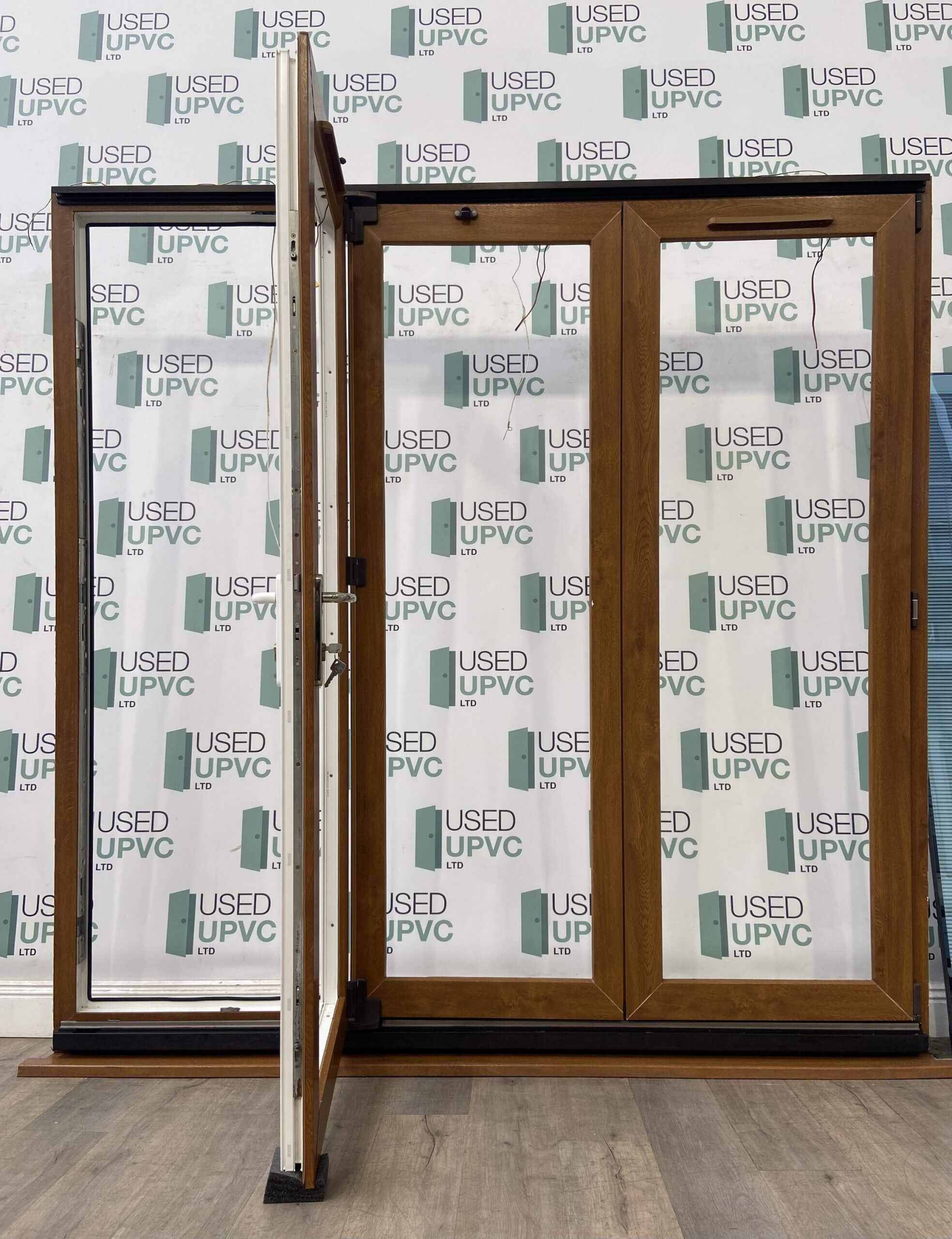 Golden Oak Bifolding Doors Upvc Blinds Brown Bifolds External Exterior