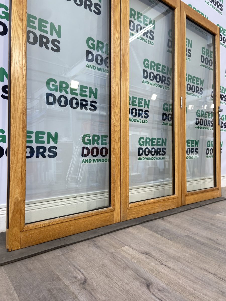 Golden Oak Bifold Door External Veneer Folding Sliding Double Glazed