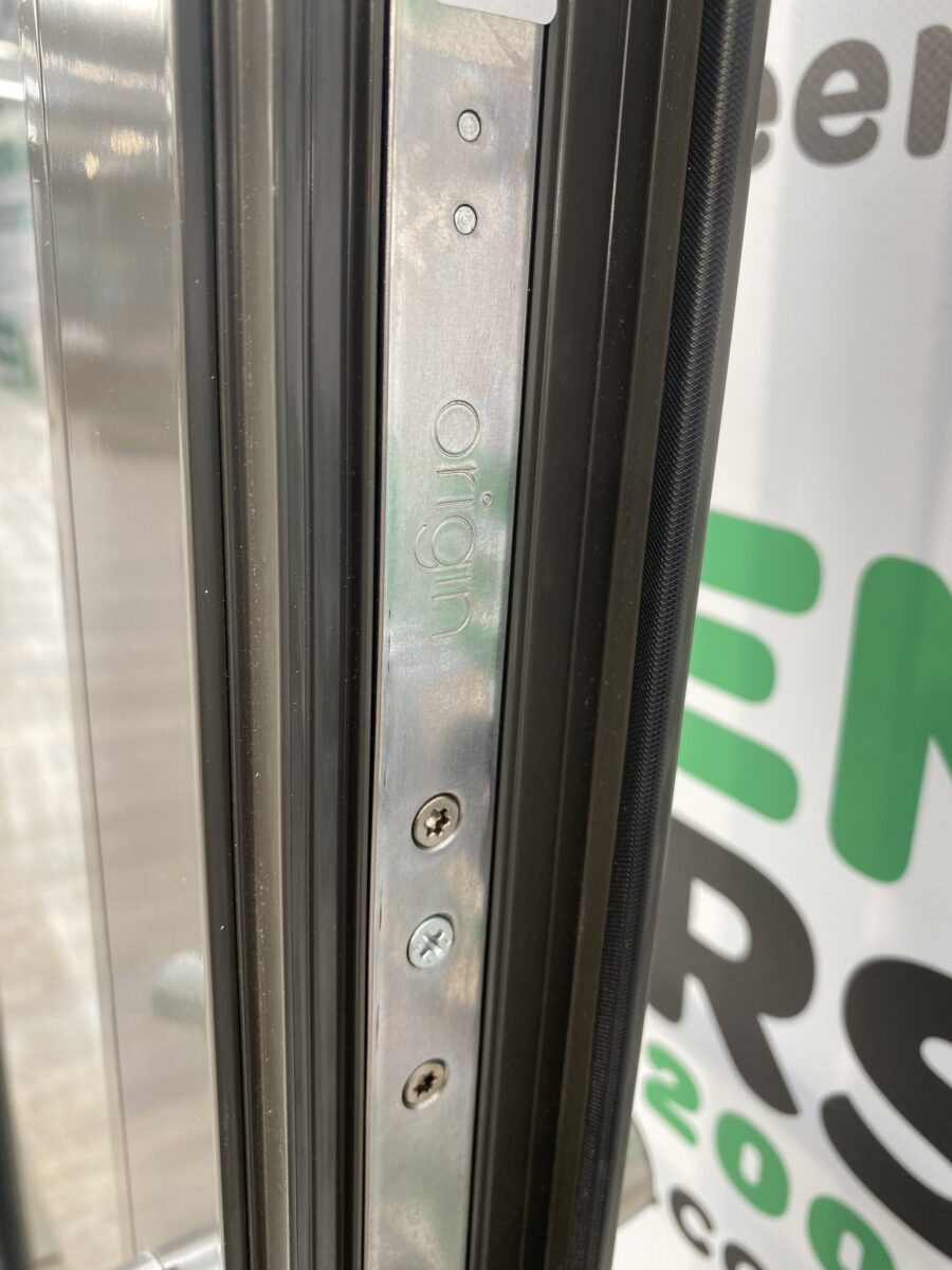 ALUMINIUM NARROW BIFOLD DOORS FOLDING SLIDING EXTERNAL EXTERIOR USED