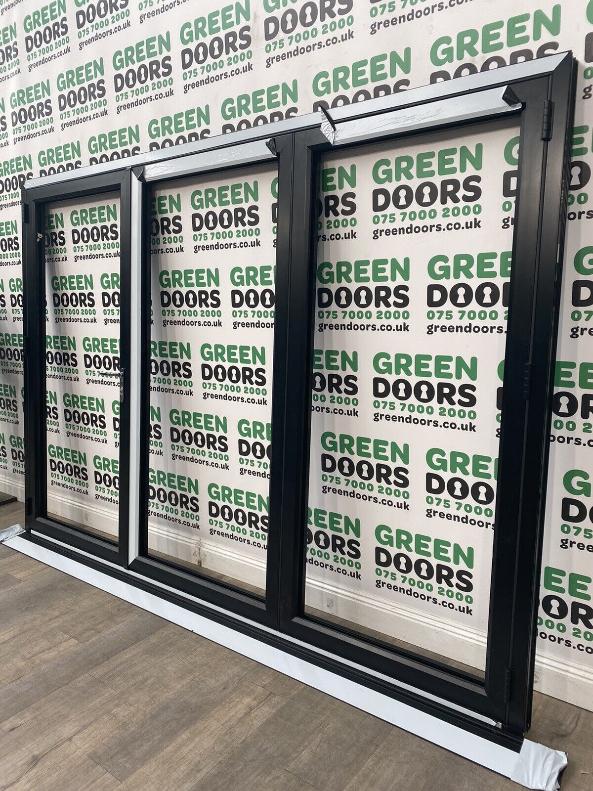 Everest Aluminium Black Bifolding Doors Green doors
