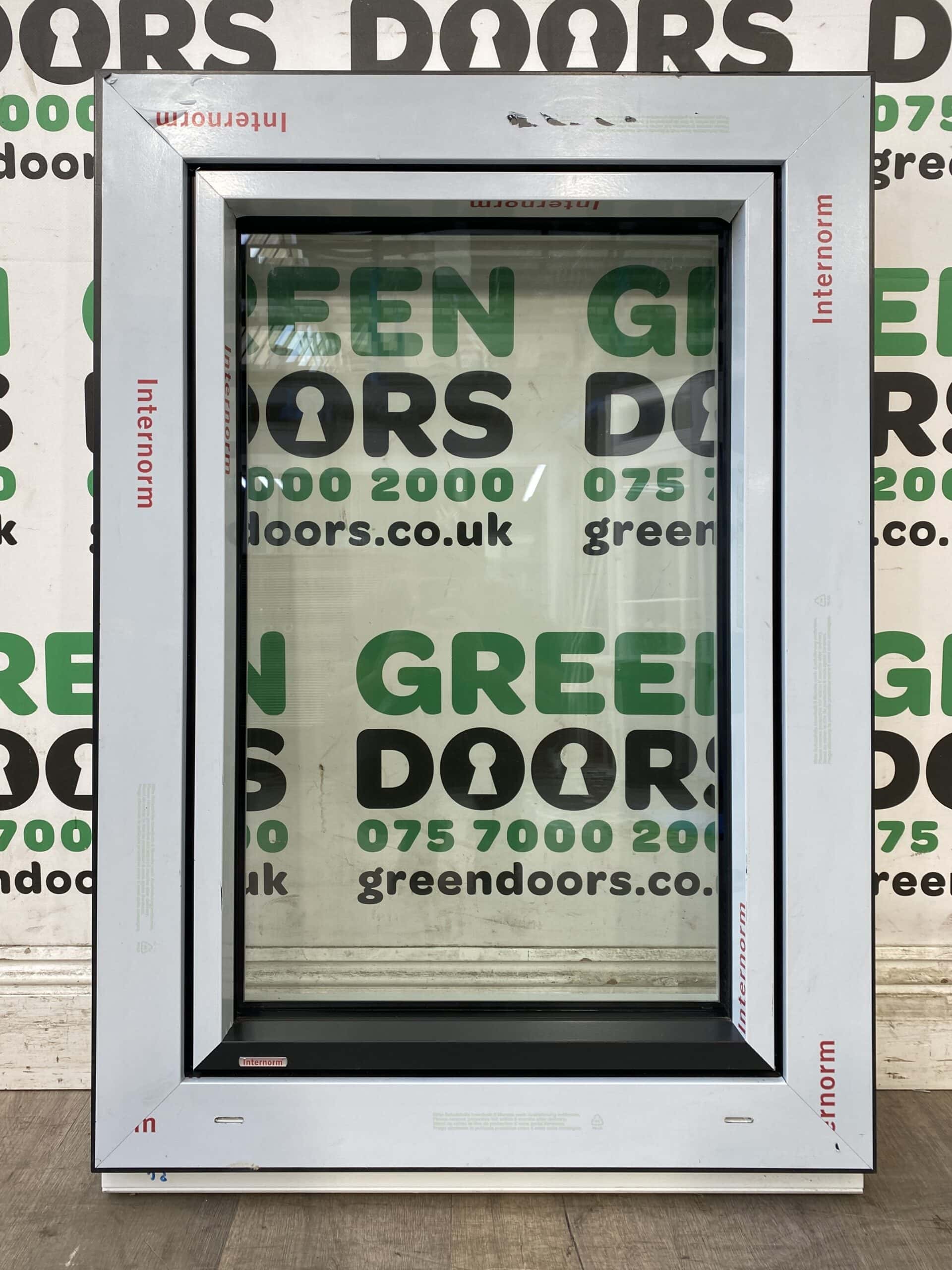 SMALL ALUMINIUM UPVC WINDOW CASEMENT EXTERNAL EXTERIOR GREY WHITE INTERNORM