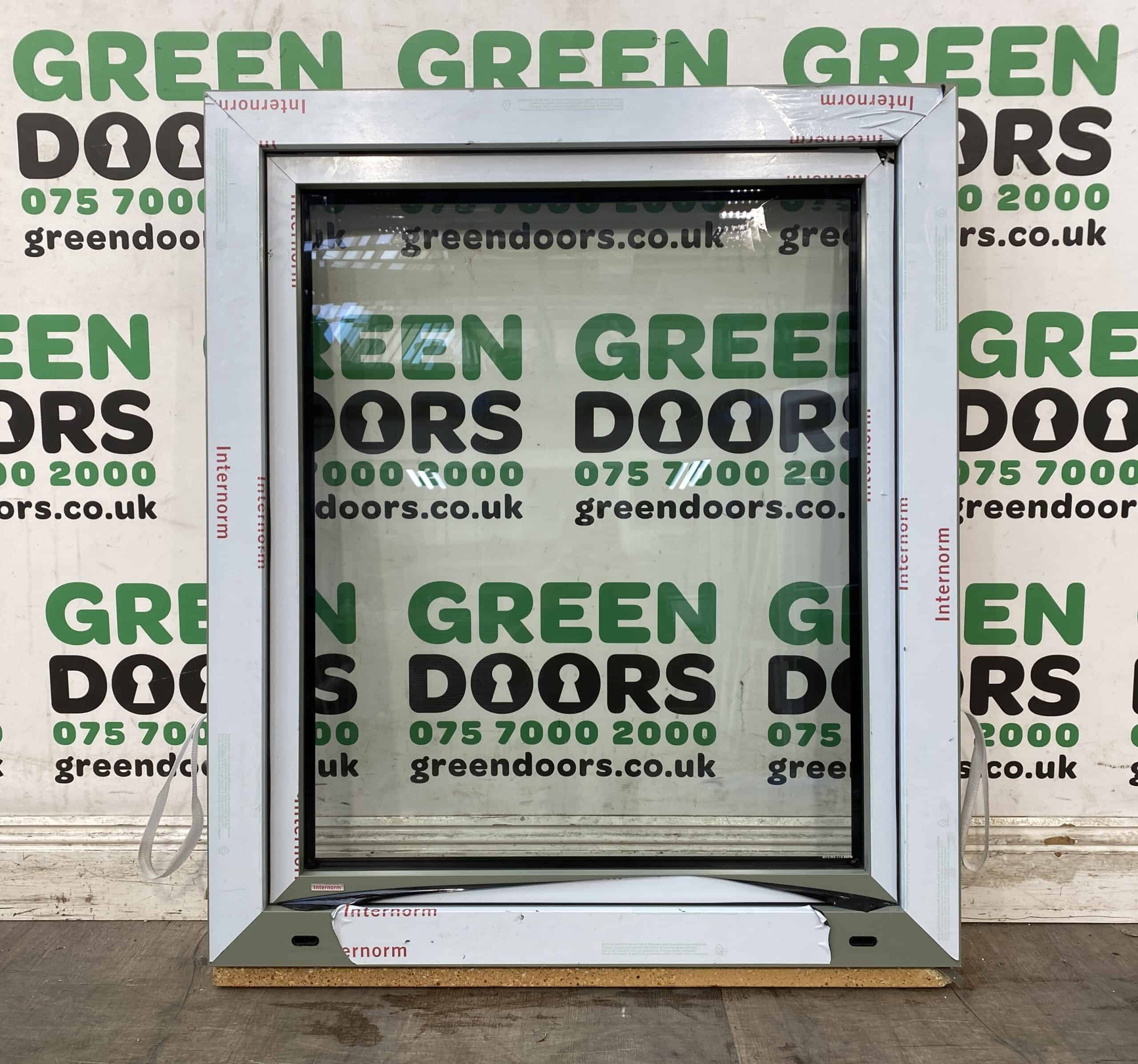 ALUMINIUM EXTERNAL CASEMENT WINDOW GREEN WOODGRAIN INTERNORM TRIPLE GLAZED NEW